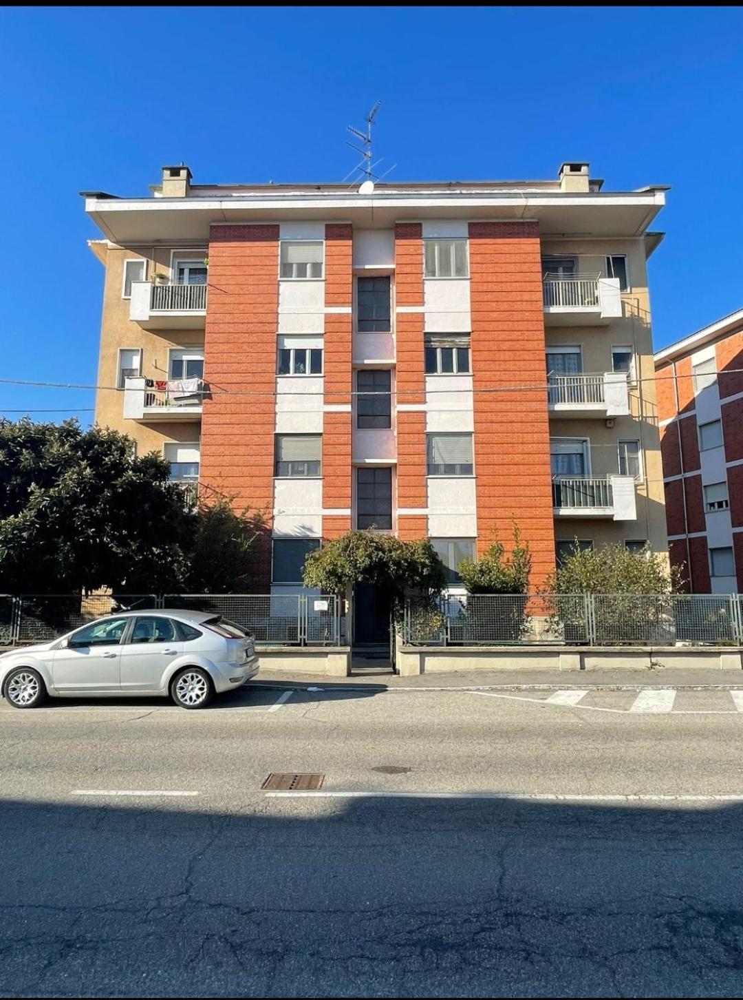 G&G Giusy E Gabry Apartment Santhia Bagian luar foto